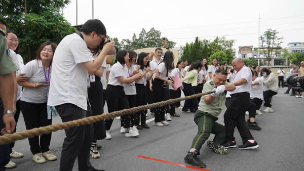美涂士520爱心日暨运动月开幕式圆满成功！