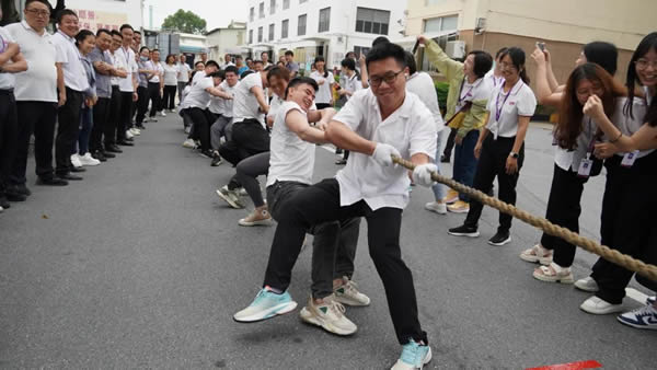 美涂士520爱心日暨运动月开幕式圆满成功！